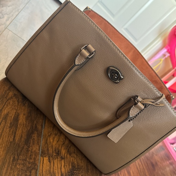 Coach Handbags - Coach Tan Leather Tote Bag